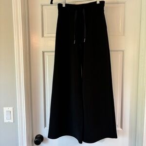 Spanx Air Essentials Wide Leg Pant
